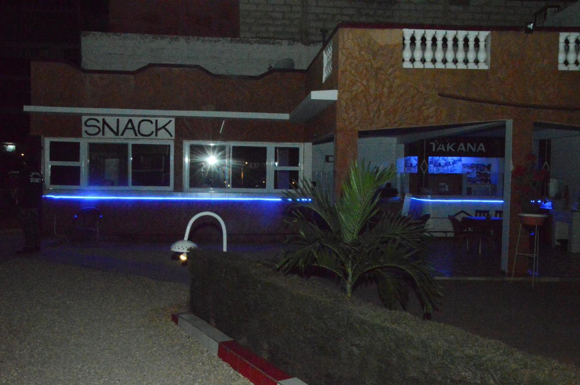 Hotel Takana Ngaparou Exterior foto